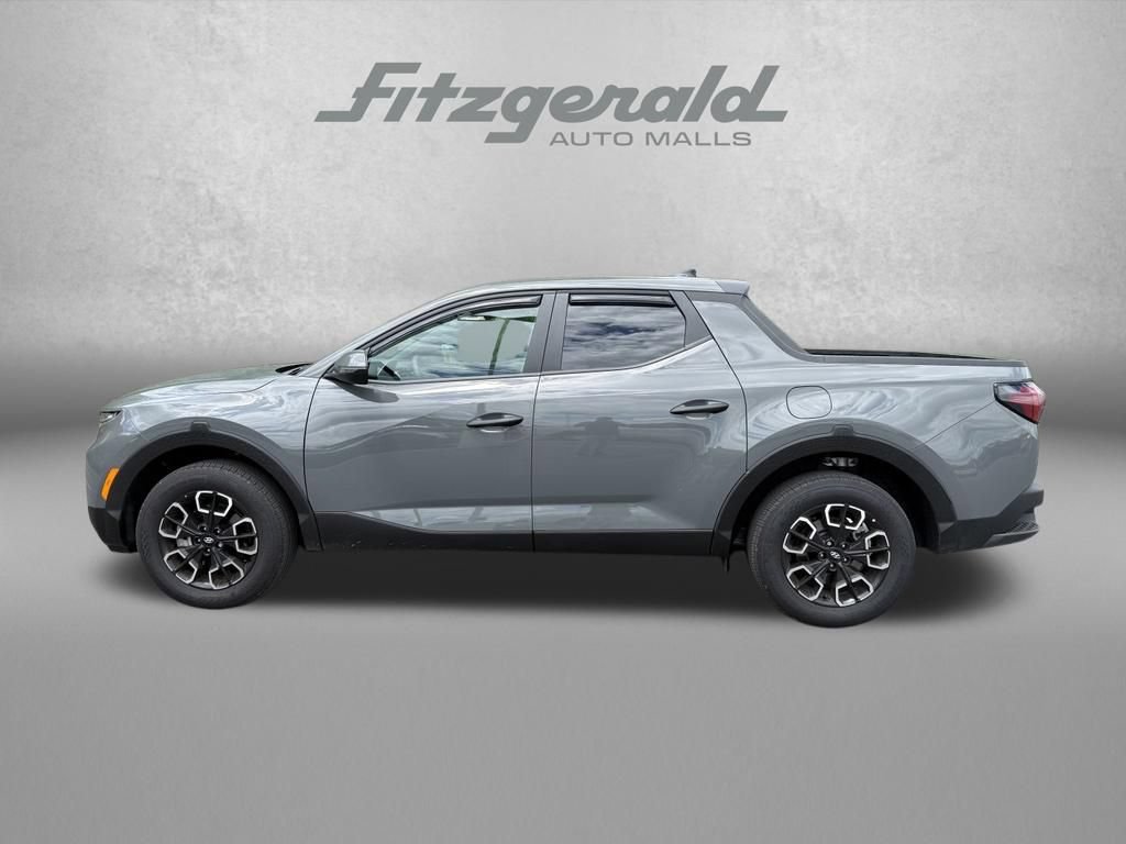 Used 2023 Hyundai Santa Cruz SEL w/ Cargo Package AWD/4WD image 4