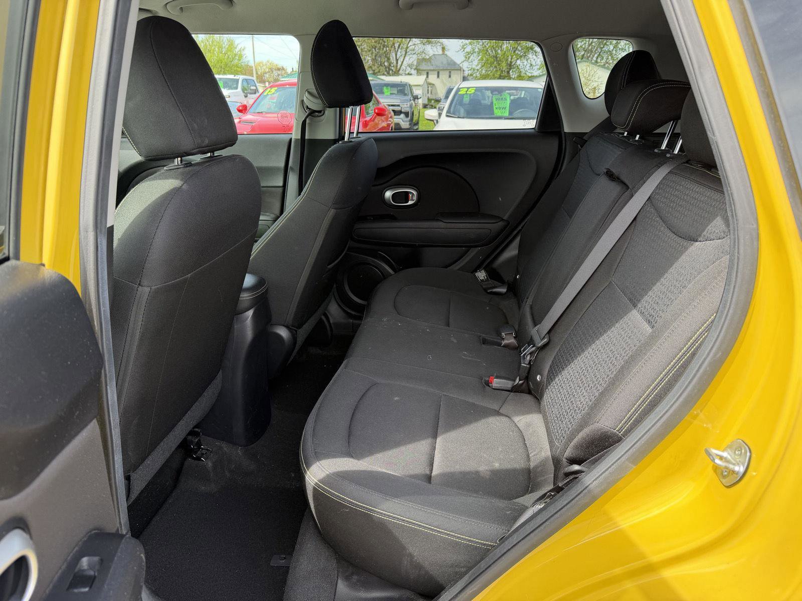 Used 2016 Kia Soul + FWD image 20