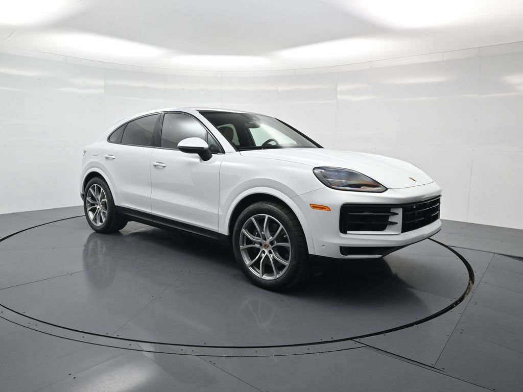 Certified 2026 Porsche Cayenne Coupe image 32
