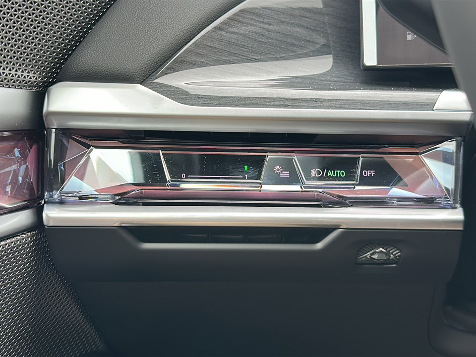 New 2026 BMW 740i RWD image 26
