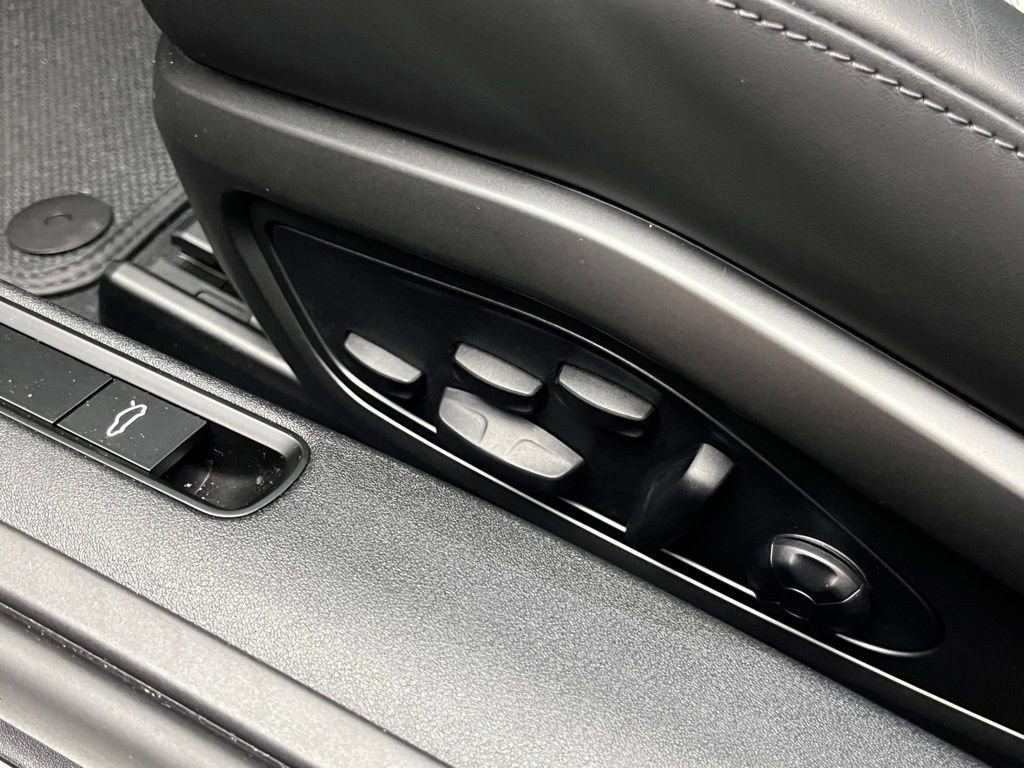 Used 2024 Porsche 911 Turbo S image 30