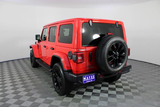 Used 2025 Jeep Wrangler Unlimited Sahara AWD/4WD image 21