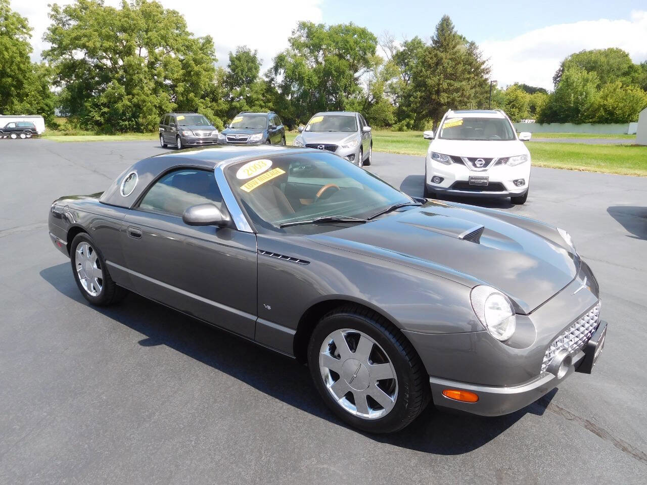Used 2003 Ford Thunderbird image 10