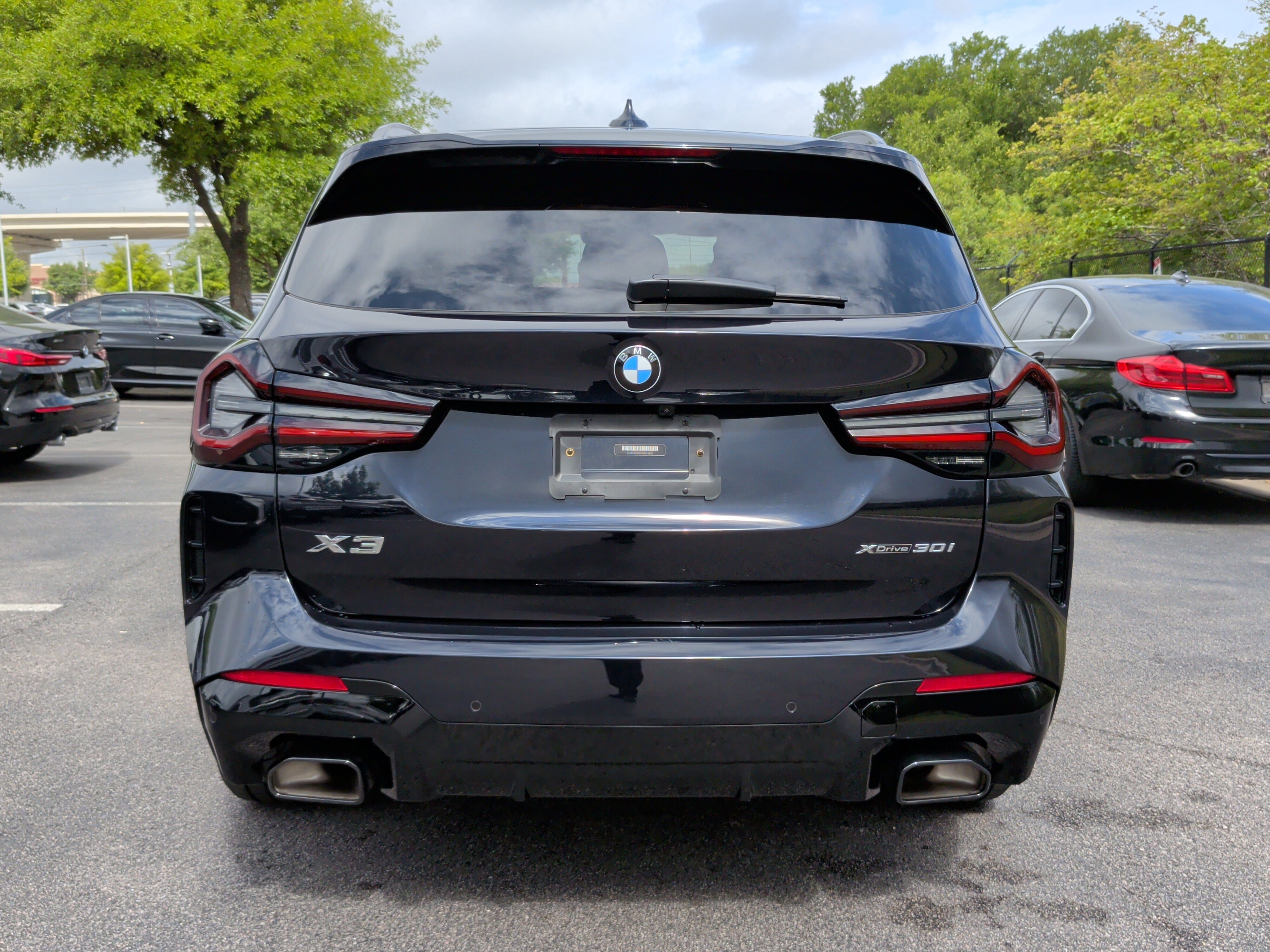 Used 2023 BMW X3 xDrive30i w/ M Sport Package image 8
