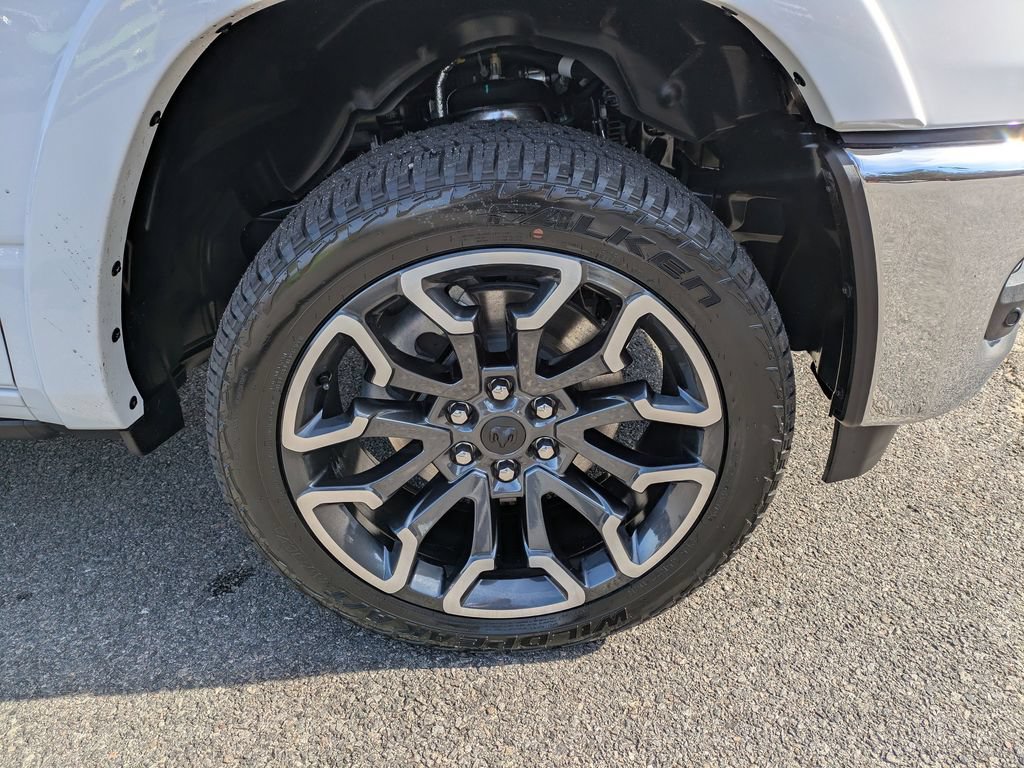 New 2026 RAM 1500 Limited AWD/4WD image 13