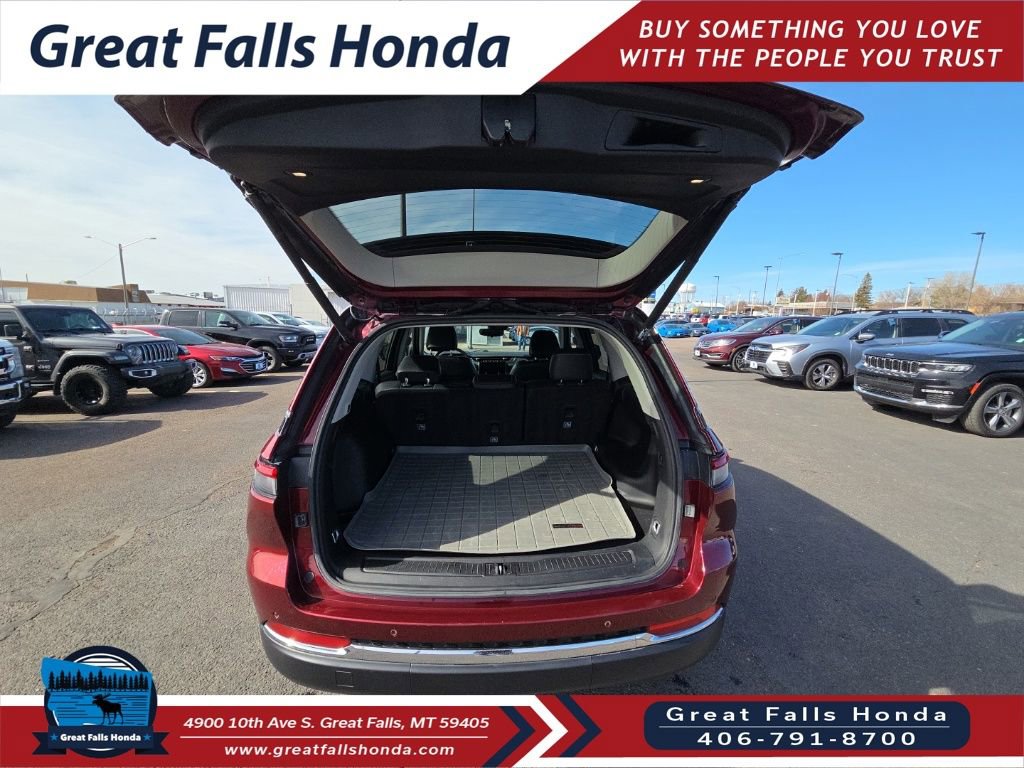 Used 2023 Jeep Grand Cherokee Limited w/ Trailer Tow Prep Group (B) image 10