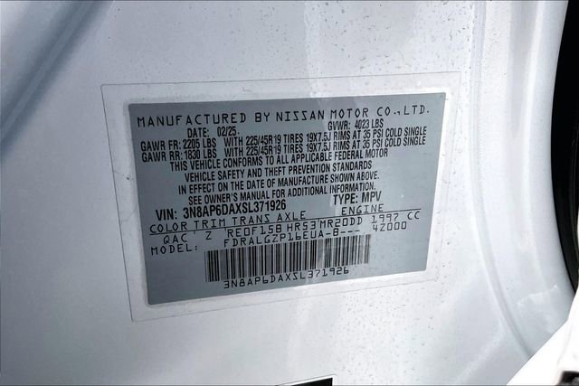 Certified 2025 Nissan Kicks SR image 18