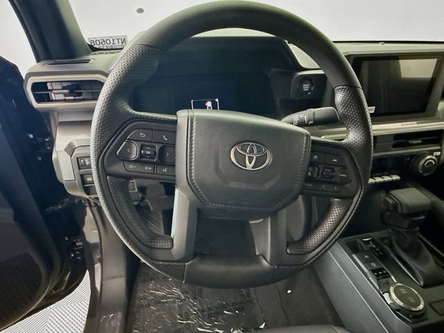 Used 2026 Toyota Tacoma SR5 AWD/4WD image 11