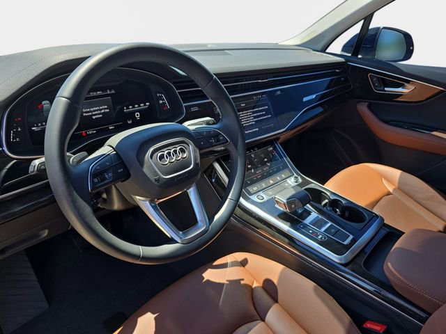 Used 2023 Audi Q7 3.0T Premium Plus w/ Premium Plus Package AWD/4WD image 20
