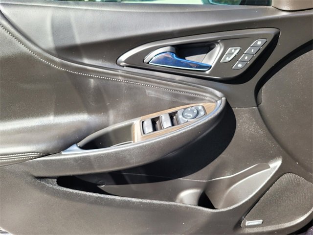 Used 2022 Chevrolet Malibu Premier image 28