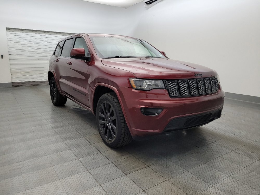Used 2018 Jeep Grand Cherokee Altitude image 13