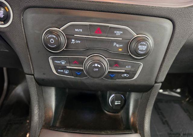 Used 2023 Dodge Charger SXT RWD image 24