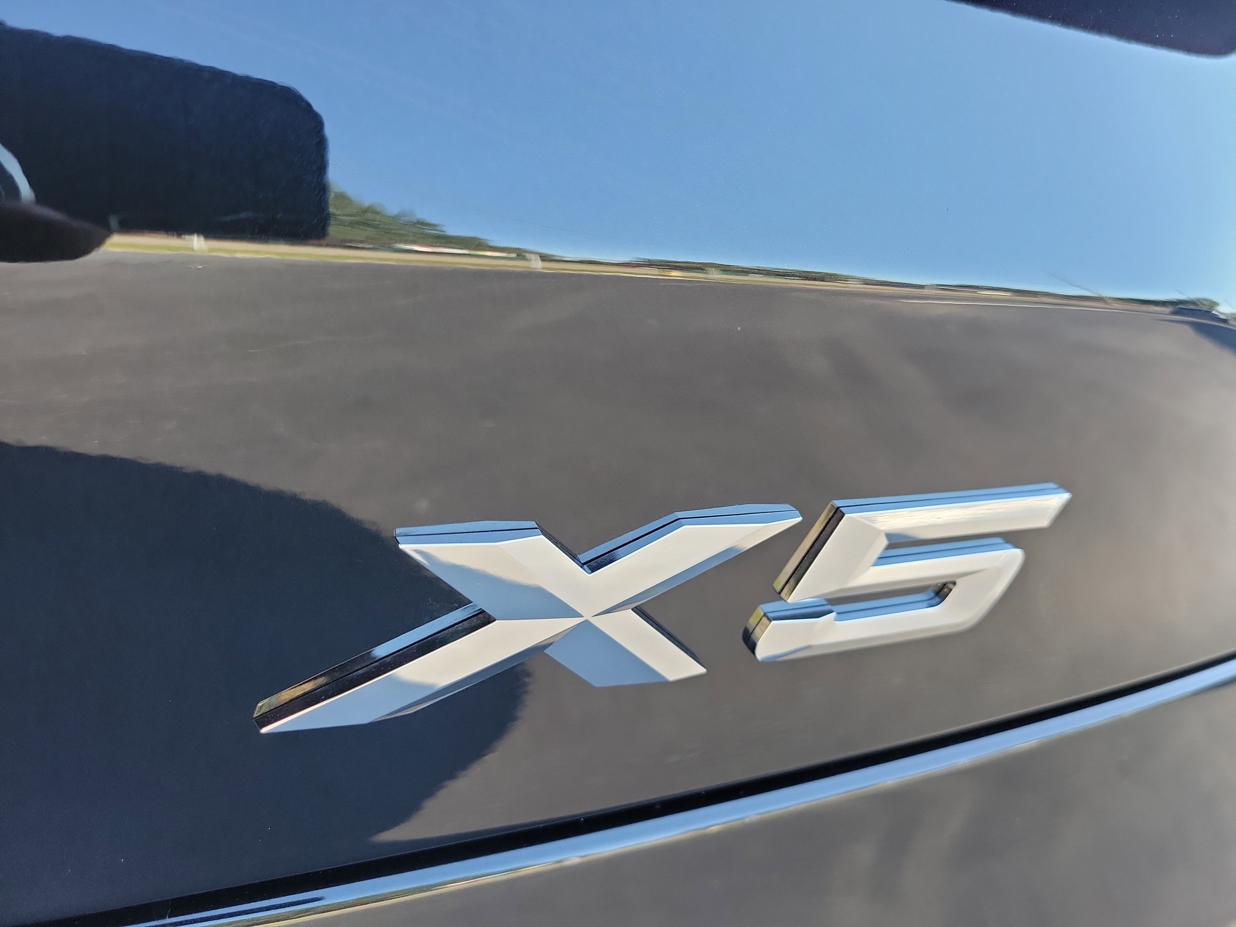 New 2026 BMW X5 xDrive40i w/ Climate Comfort Package image 5