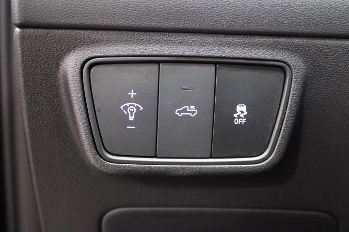 Used 2024 Hyundai Santa Cruz Limited image 39