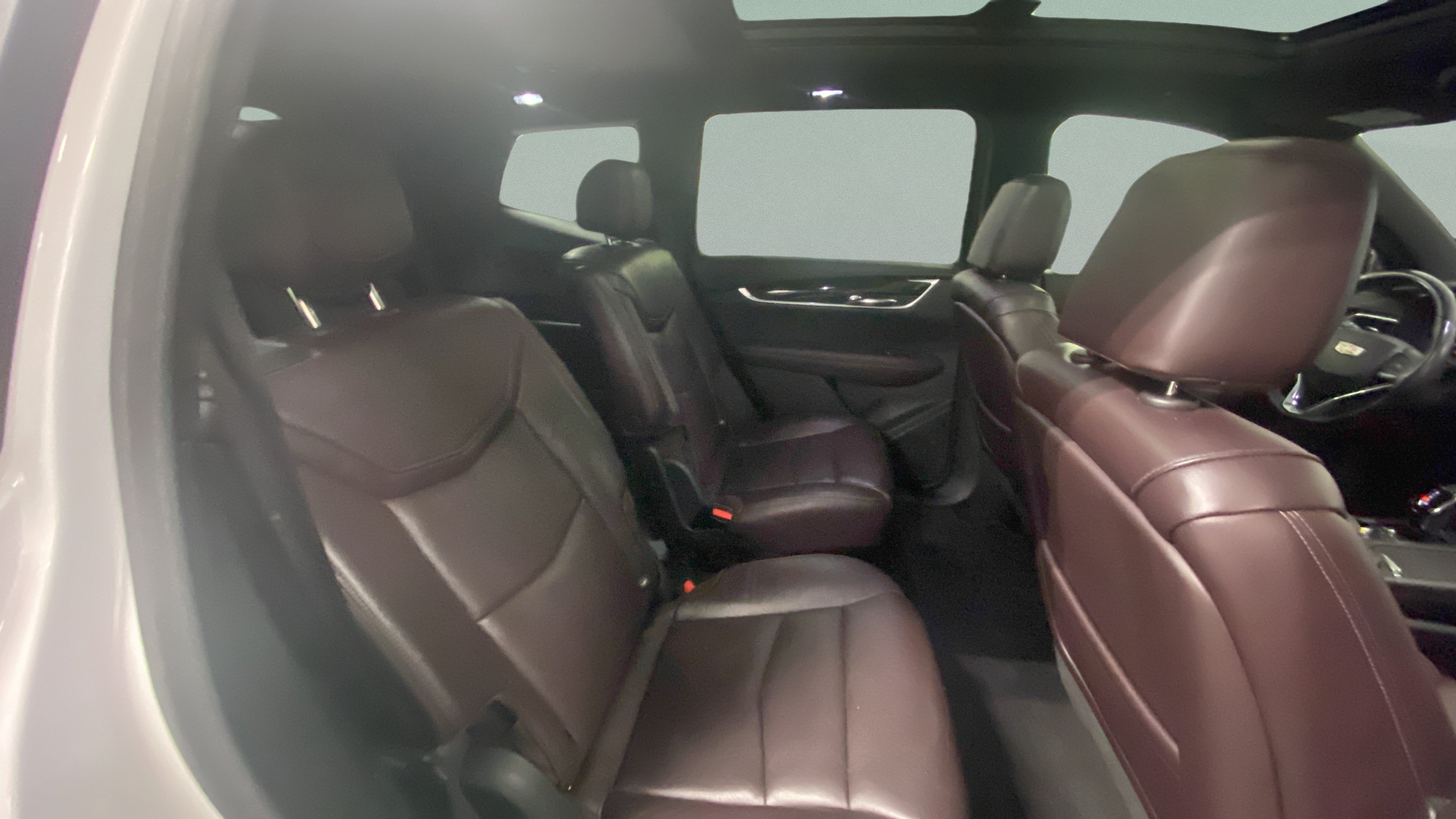 Used 2020 Cadillac XT6 Premium Luxury FWD image 22