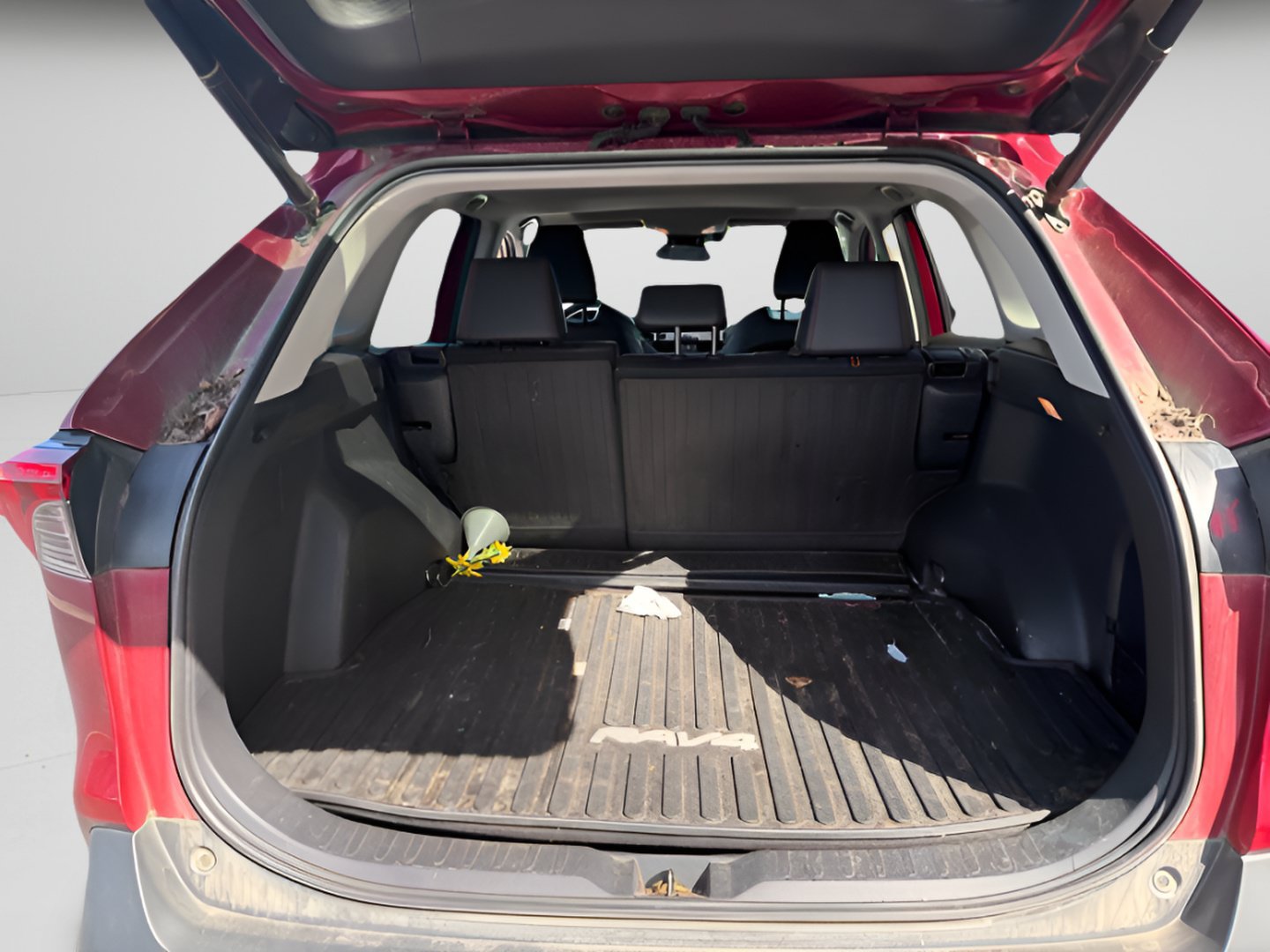 Used 2019 Toyota RAV4 Adventure w/ Cold Weather Package AWD/4WD image 13
