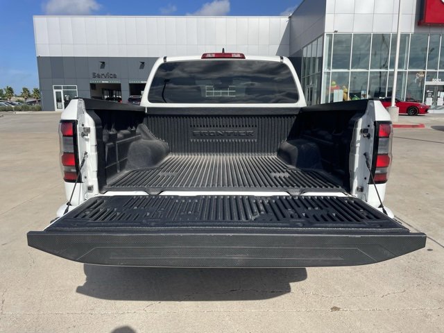 Certified 2024 Nissan Frontier SV image 7