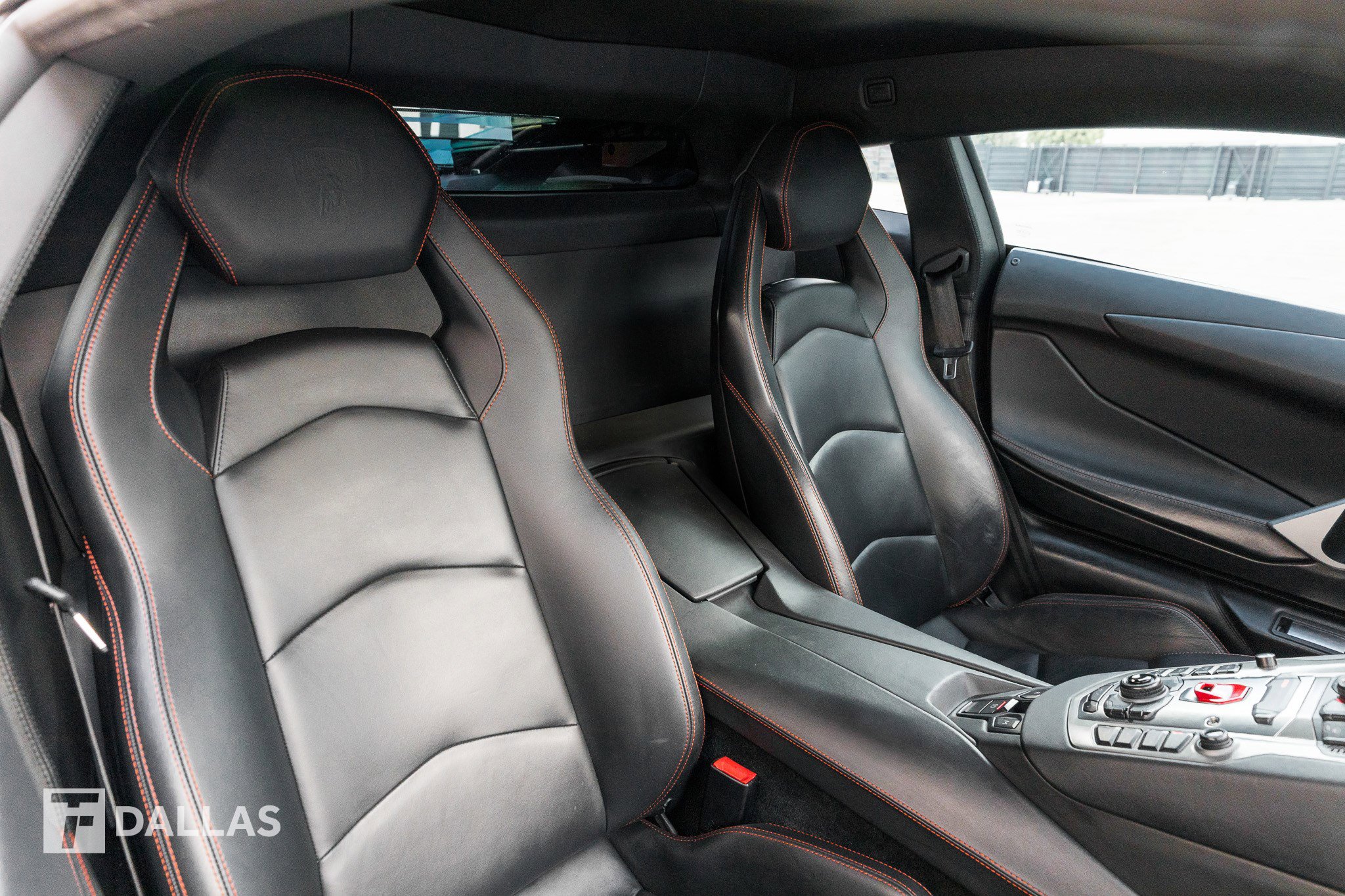 Used 2014 Lamborghini Aventador LP 700-4 image 36