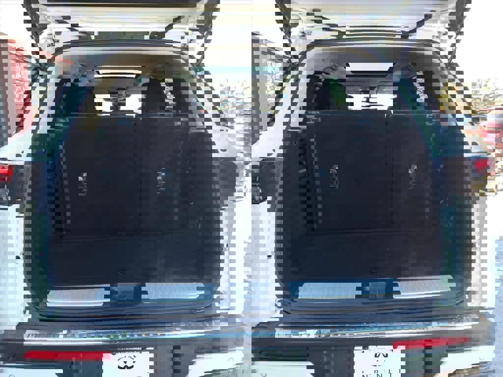 Certified 2023 INFINITI QX60 Luxe w/ Cargo Package image 16