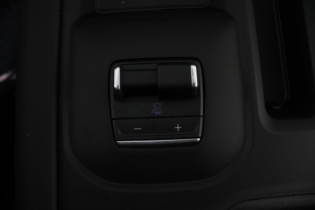 New 2026 GMC Sierra 2500 Denali w/ Denali Reserve Package image 9