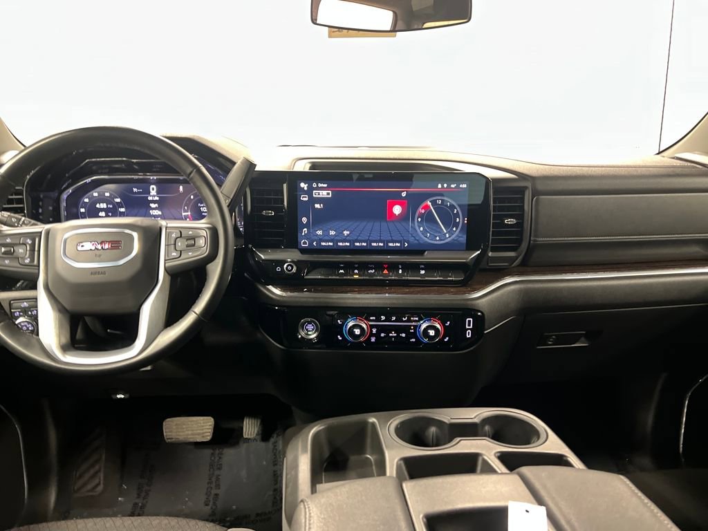 Certified 2024 GMC Sierra 1500 Elevation image 17