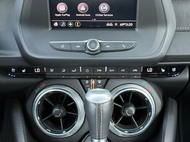 Used 2020 Chevrolet Camaro LT image 19