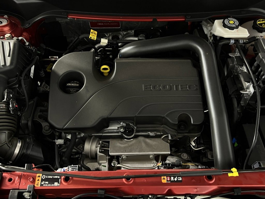 Used 2024 GMC Terrain AT4 w/ Infotainment Package II image 39