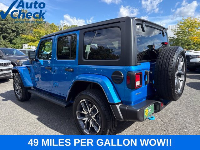 Used 2024 Jeep Wrangler Unlimited w/ Convenience Group AWD/4WD image 18