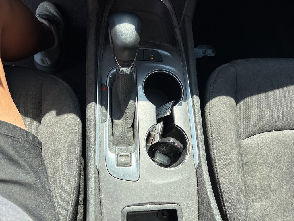 Used 2024 Chevrolet Malibu LT w/ Redline Edition image 16