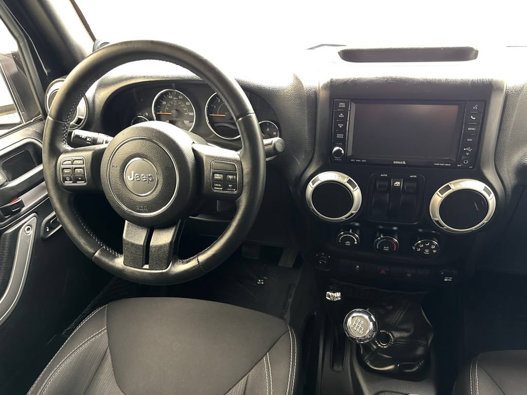 Used 2014 Jeep Wrangler Rubicon w/ Power Convenience Group AWD/4WD image 47