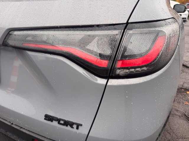 Used 2024 Honda HR-V Sport image 9