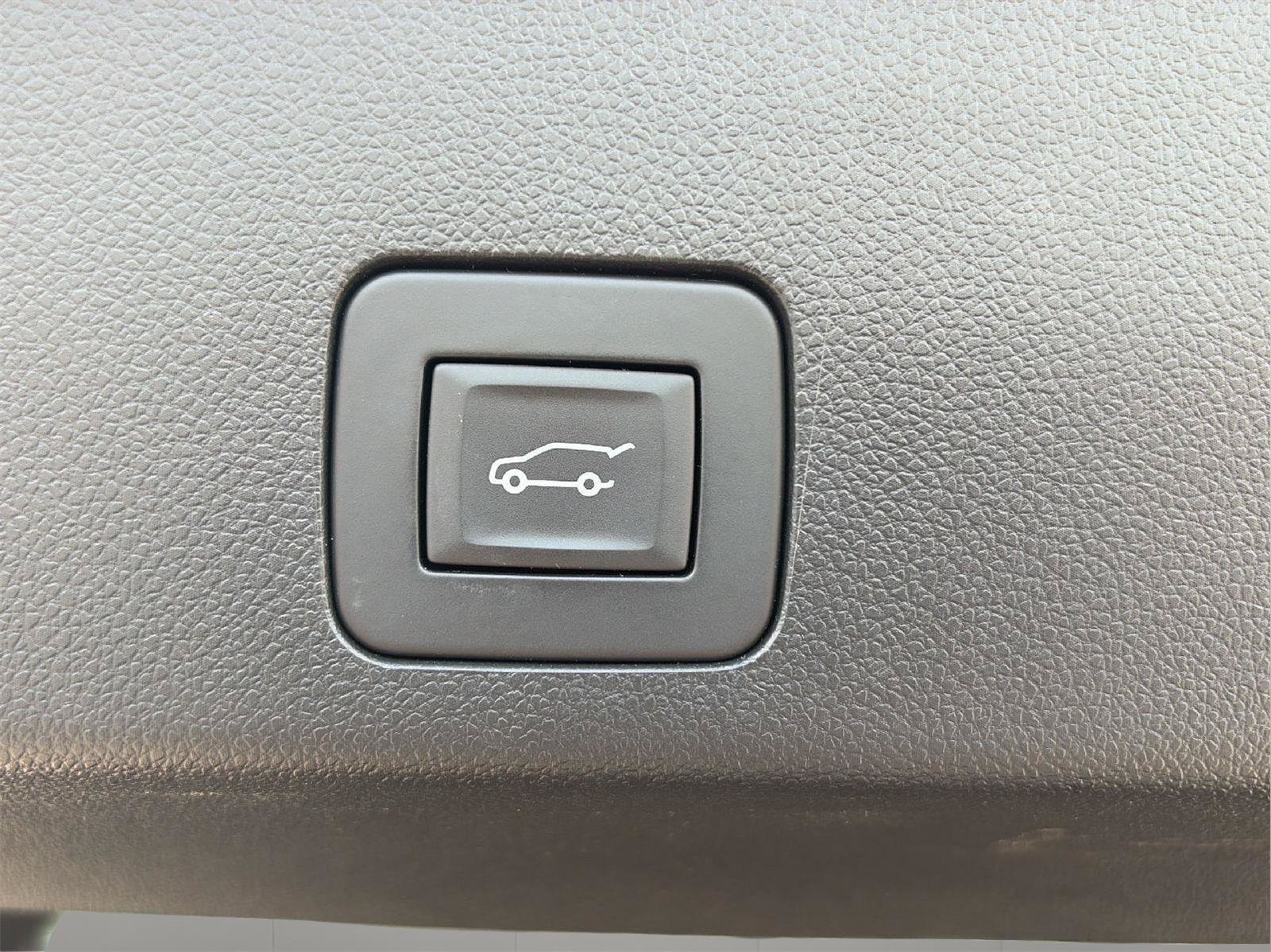 Certified 2024 Buick Encore GX Preferred w/ Comfort Package AWD/4WD image 21