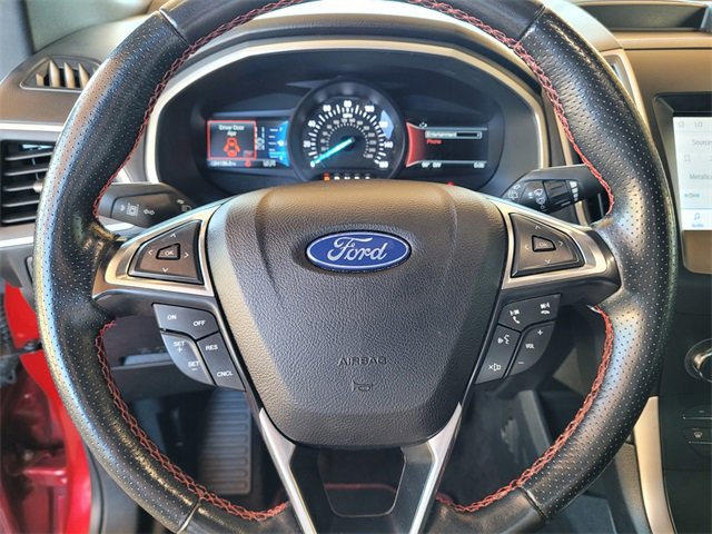 Used 2020 Ford Edge ST-Line image 28