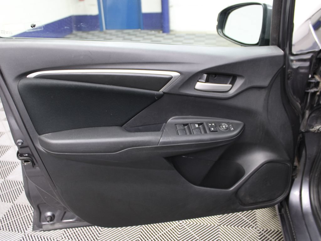 Used 2015 Honda Fit LX image 45