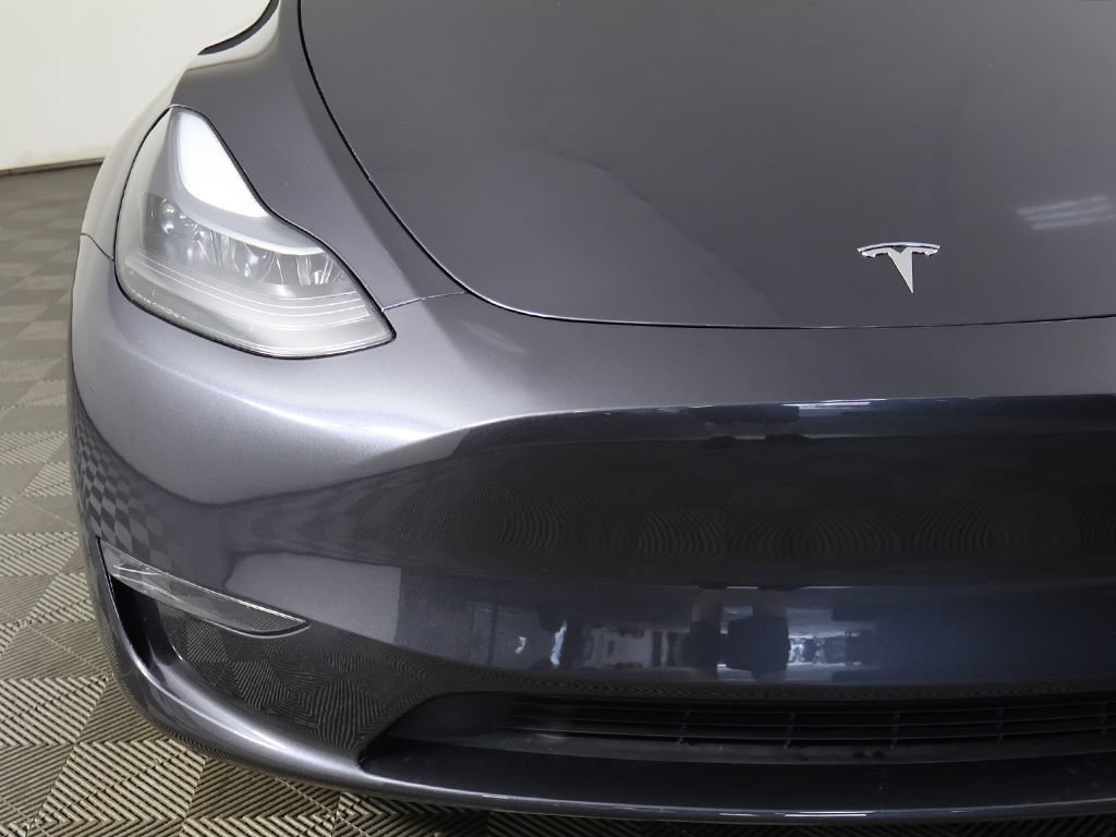 Used 2024 Tesla Model Y Performance AWD/4WD image 17