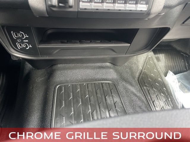 New 2026 RAM 3500 Tradesman w/ Chrome Appearance Group A AWD/4WD image 35