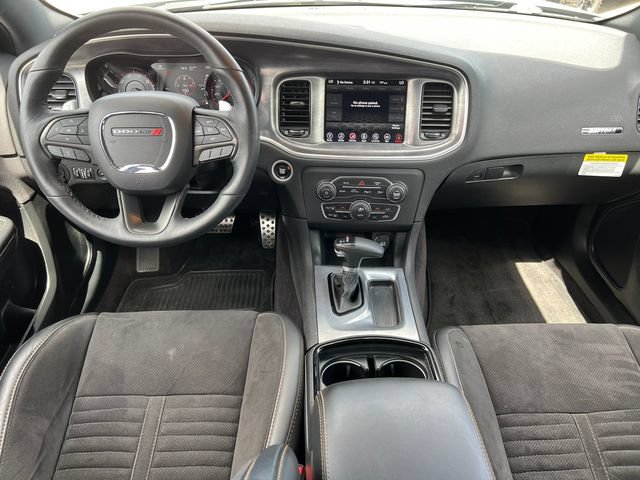 Used 2017 Dodge Charger R/T RWD image 2
