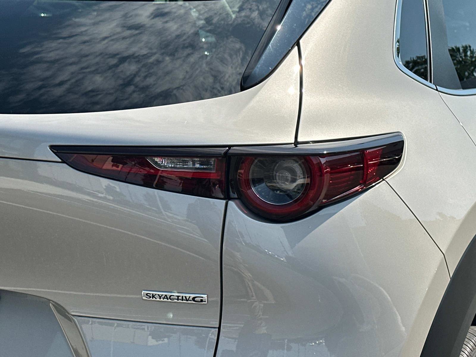 Certified 2022 MAZDA CX-30 AWD 2.5 S w/ Select Package image 10