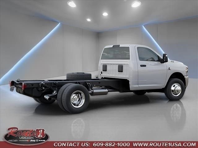New 2026 RAM 3500 Tradesman AWD/4WD image 5