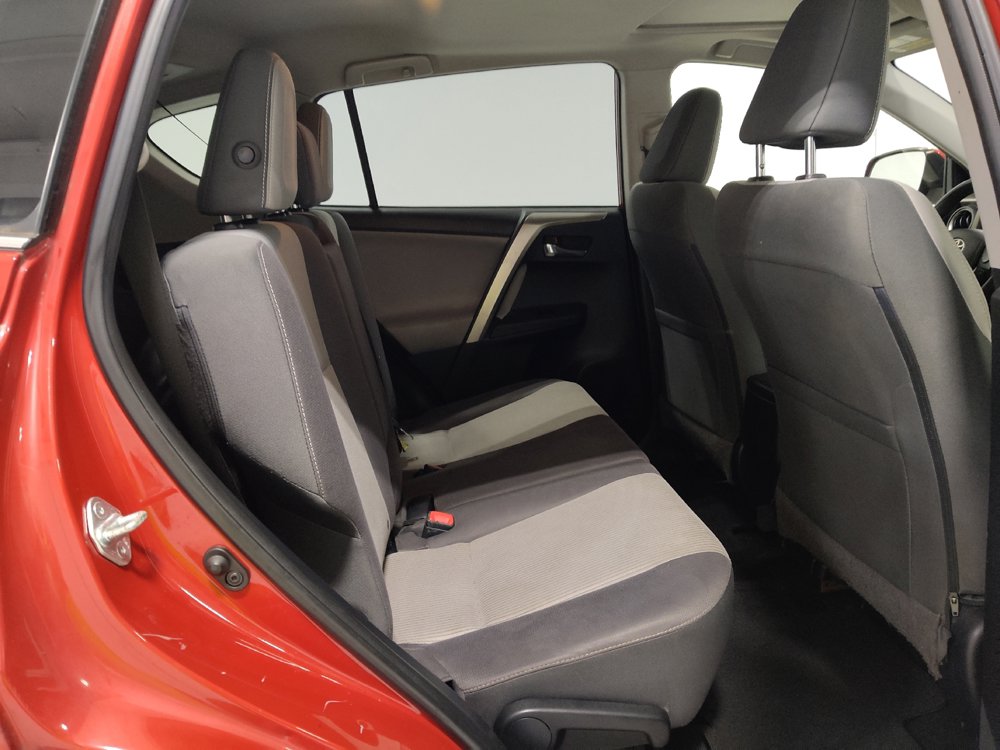 Used 2014 Toyota RAV4 XLE AWD/4WD image 19