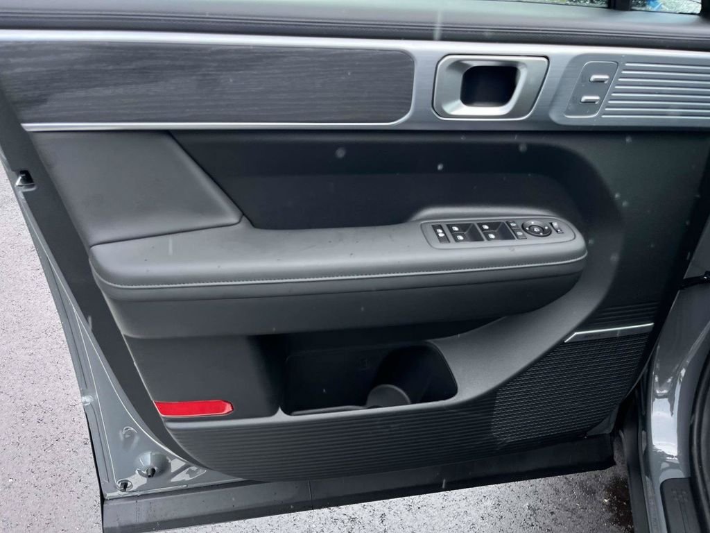 New 2026 Hyundai Santa Fe Limited FWD image 11