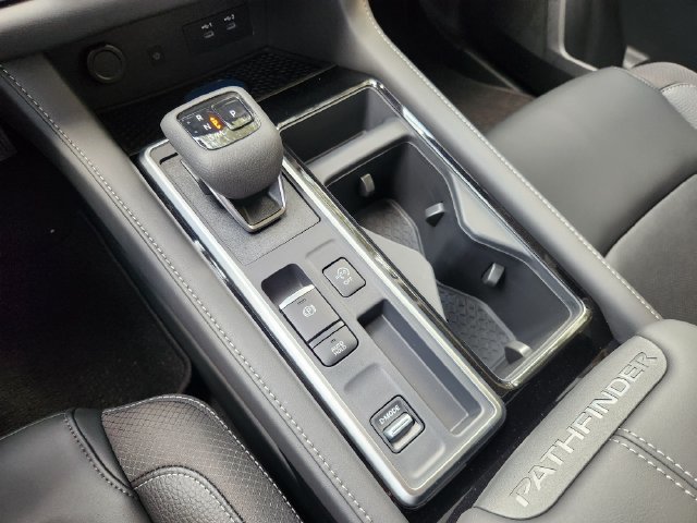 New 2026 Nissan Pathfinder SL FWD image 19