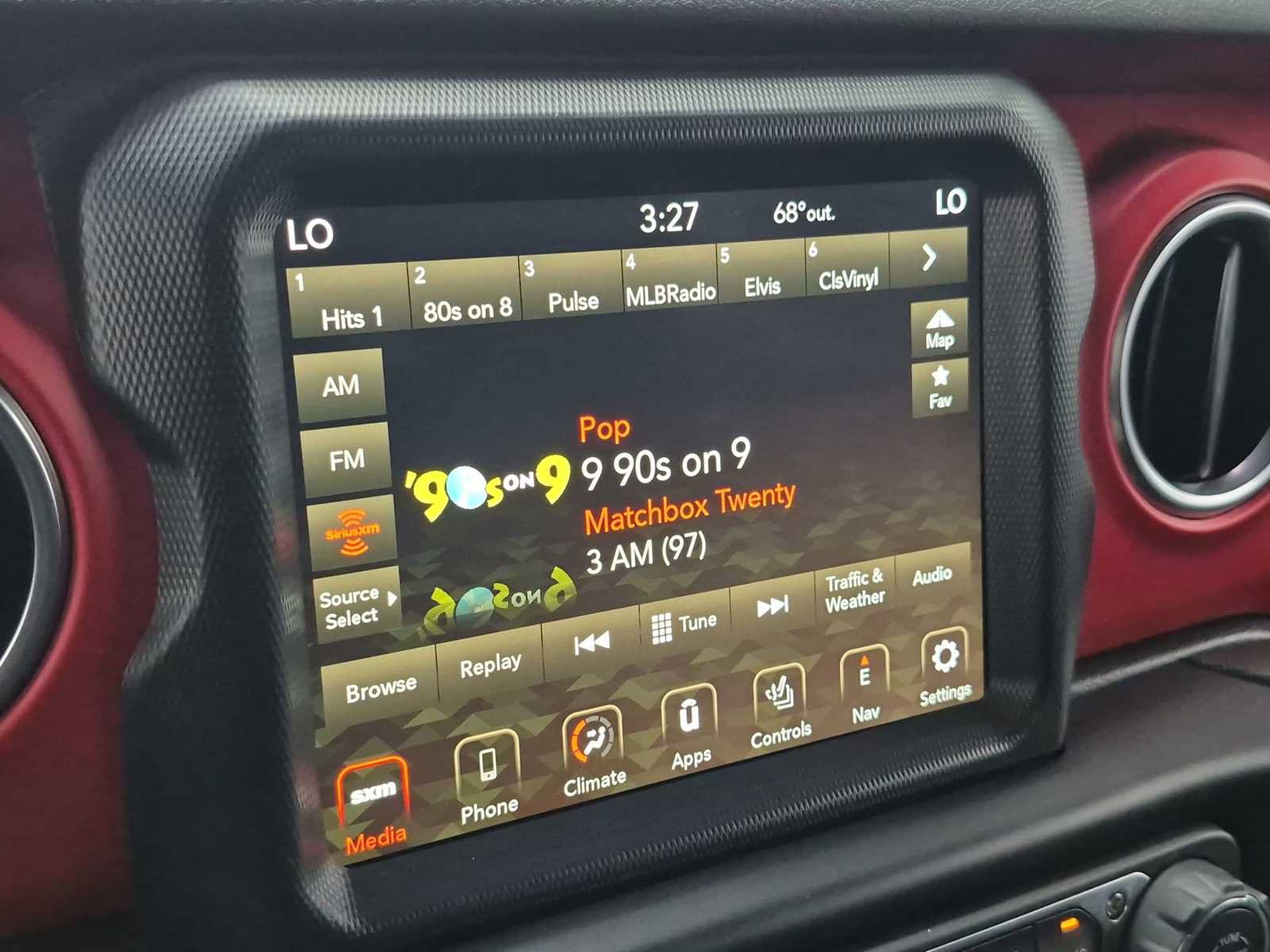 Used 2020 Jeep Wrangler Unlimited Rubicon AWD/4WD image 25