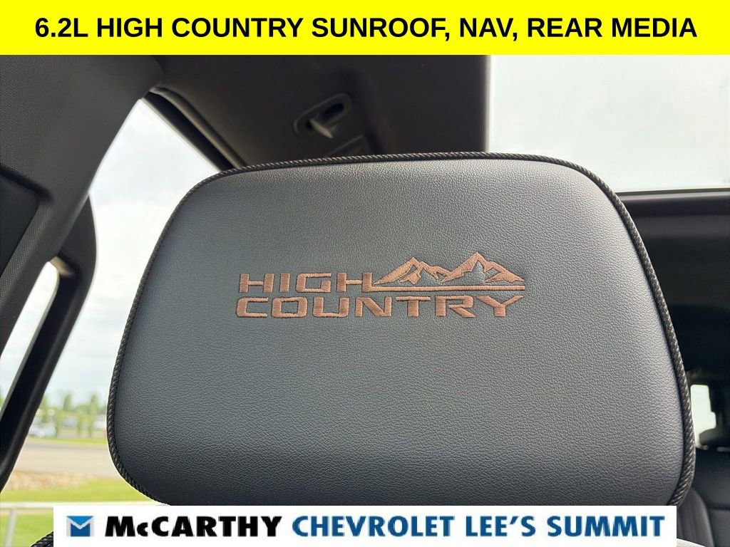Used 2025 Chevrolet Tahoe High Country AWD/4WD image 25