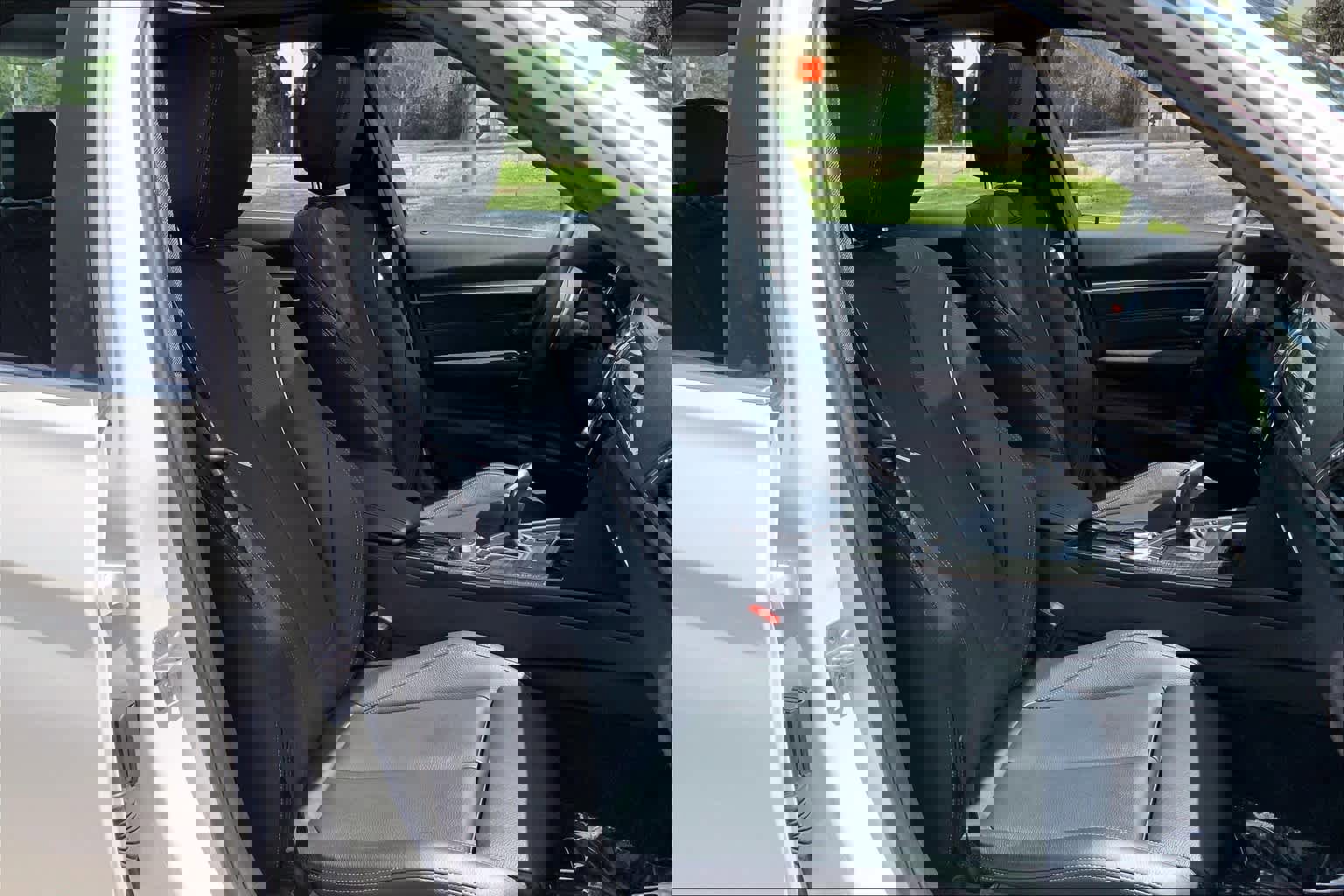 Used 2018 BMW 330i Sedan image 8