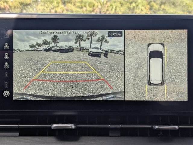 Certified 2024 Kia Carnival SX FWD image 30