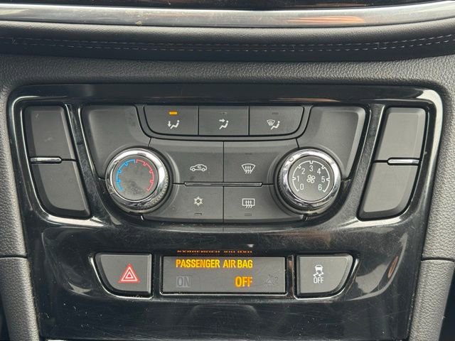 Certified 2021 Buick Encore Preferred image 11