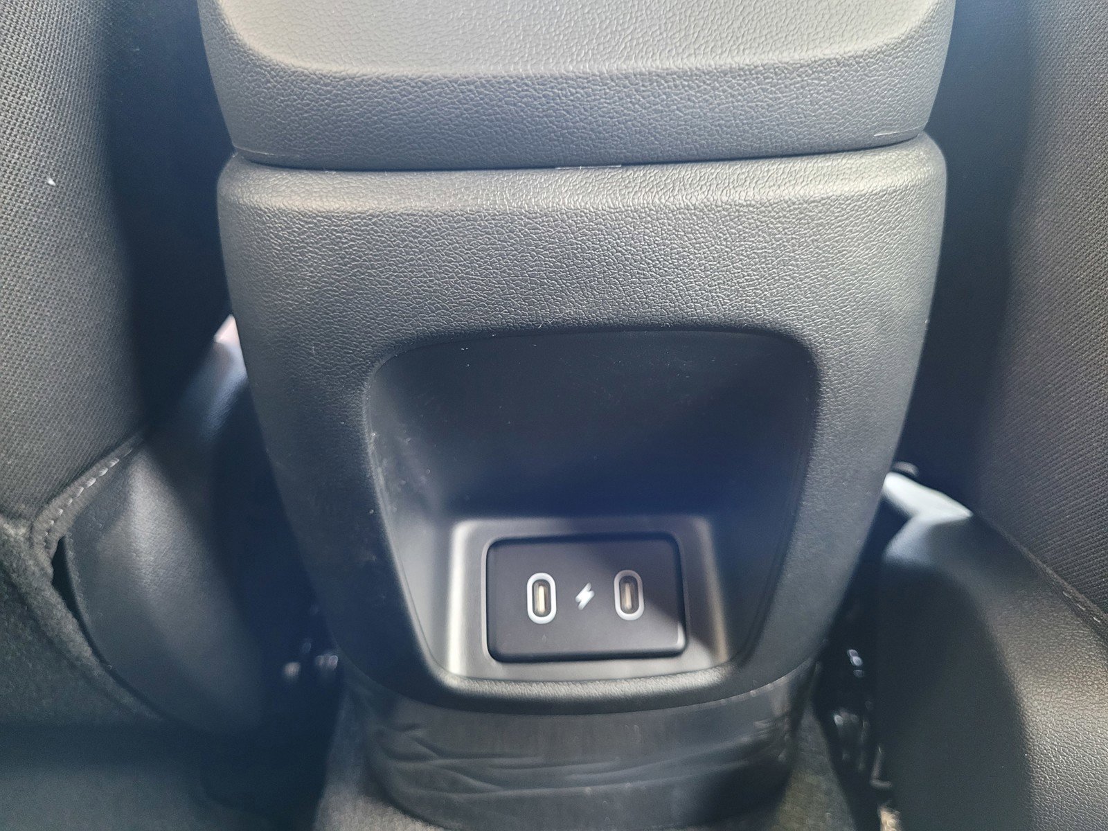 New 2025 Hyundai Elantra SEL image 13