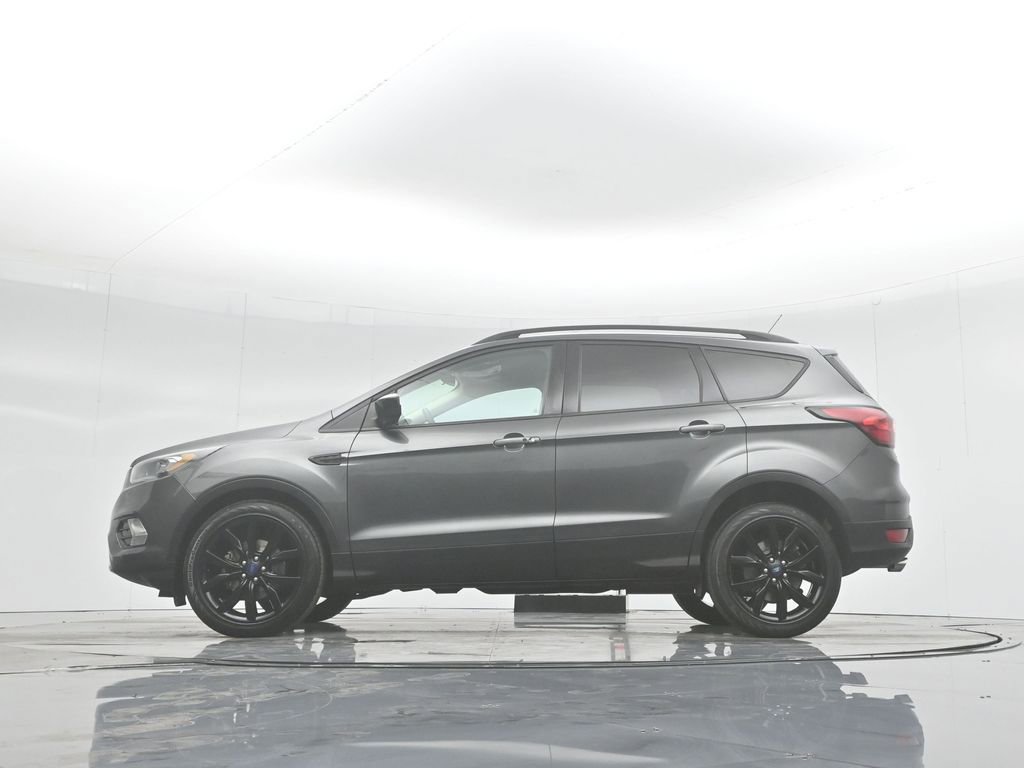 Used 2019 Ford Escape SE image 8