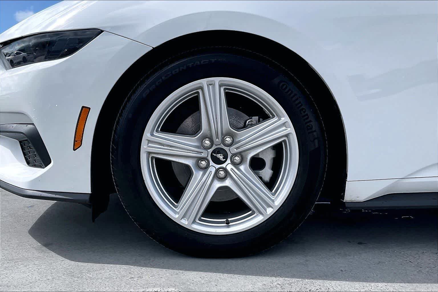 Used 2026 Ford Mustang Coupe RWD image 8